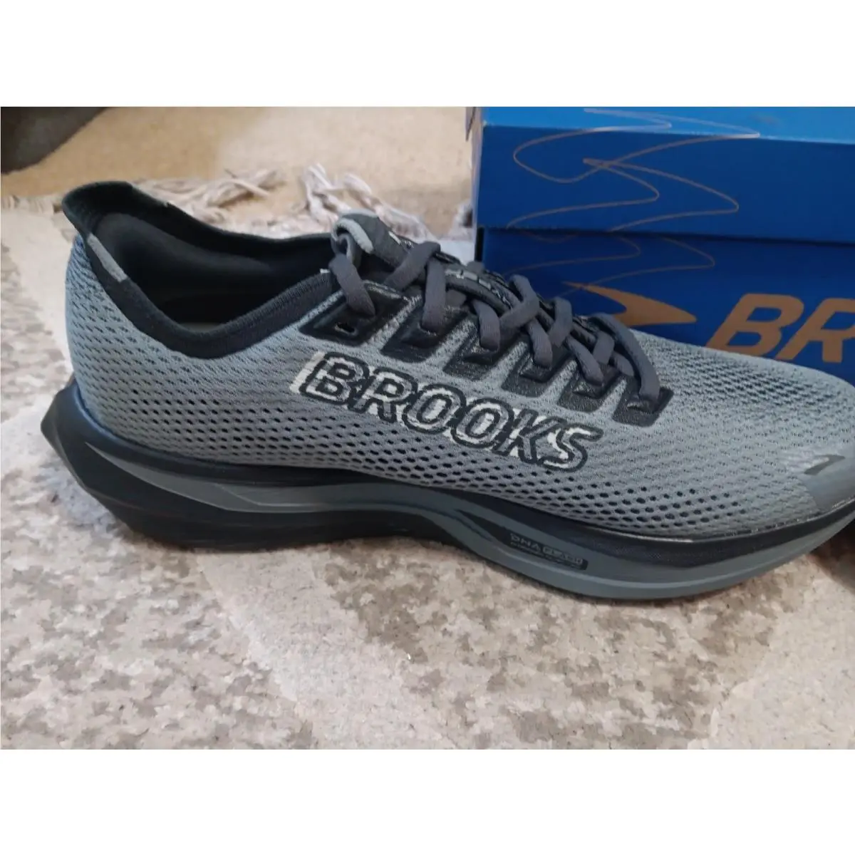 Brooks shoes - Brooks Hyperion 3 - Hyperion - 110465 1D 054 - Gray 3