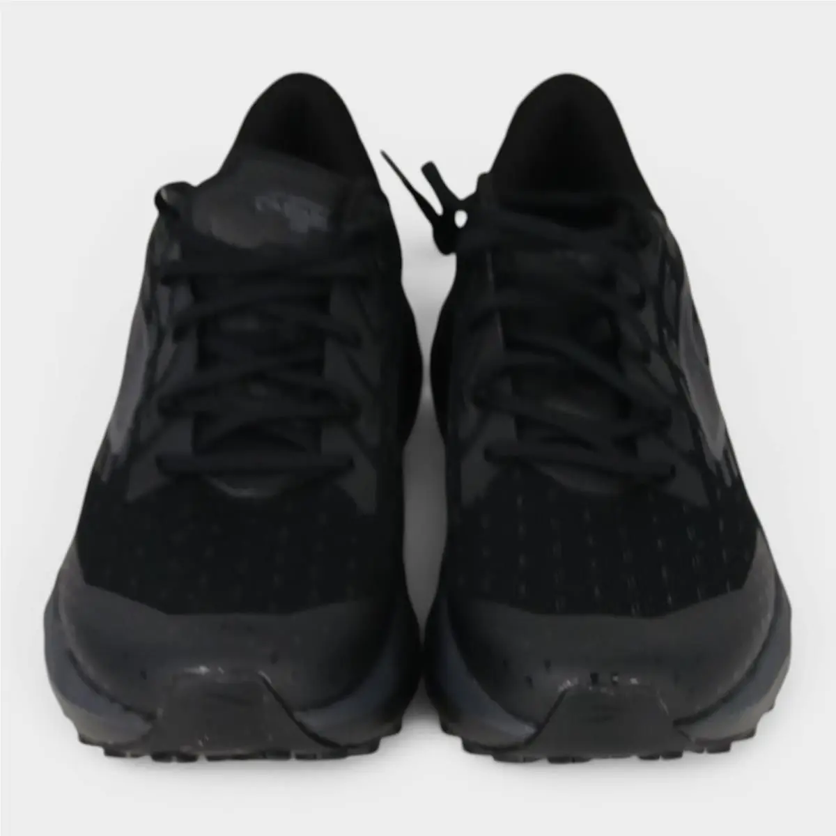 Brooks shoes - As Pictured 3