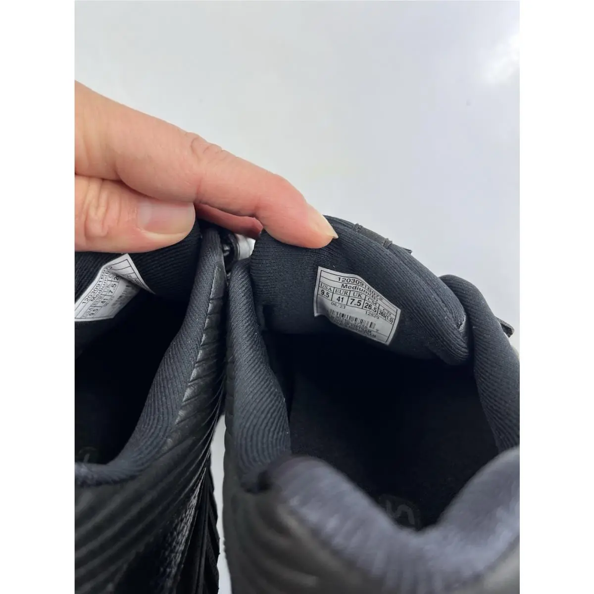 Brooks shoes - Brooks Addiction Walker V-strap 2 - Black 11