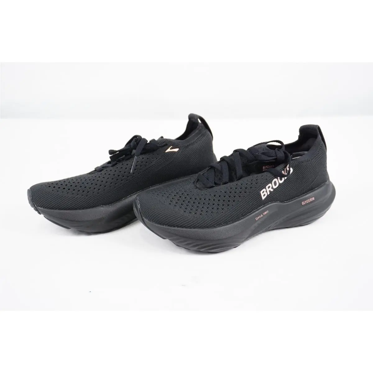 Brooks shoes - Glycerin StealthFit 22 - Glycerin StealthFit - 1204371B068 - Black (UPC: 195394617078) 1