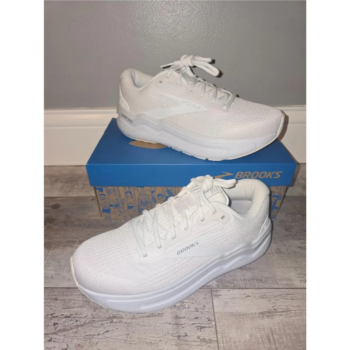 Brooks shoes - Brooks Ghost Max - Ghost Max - White 0