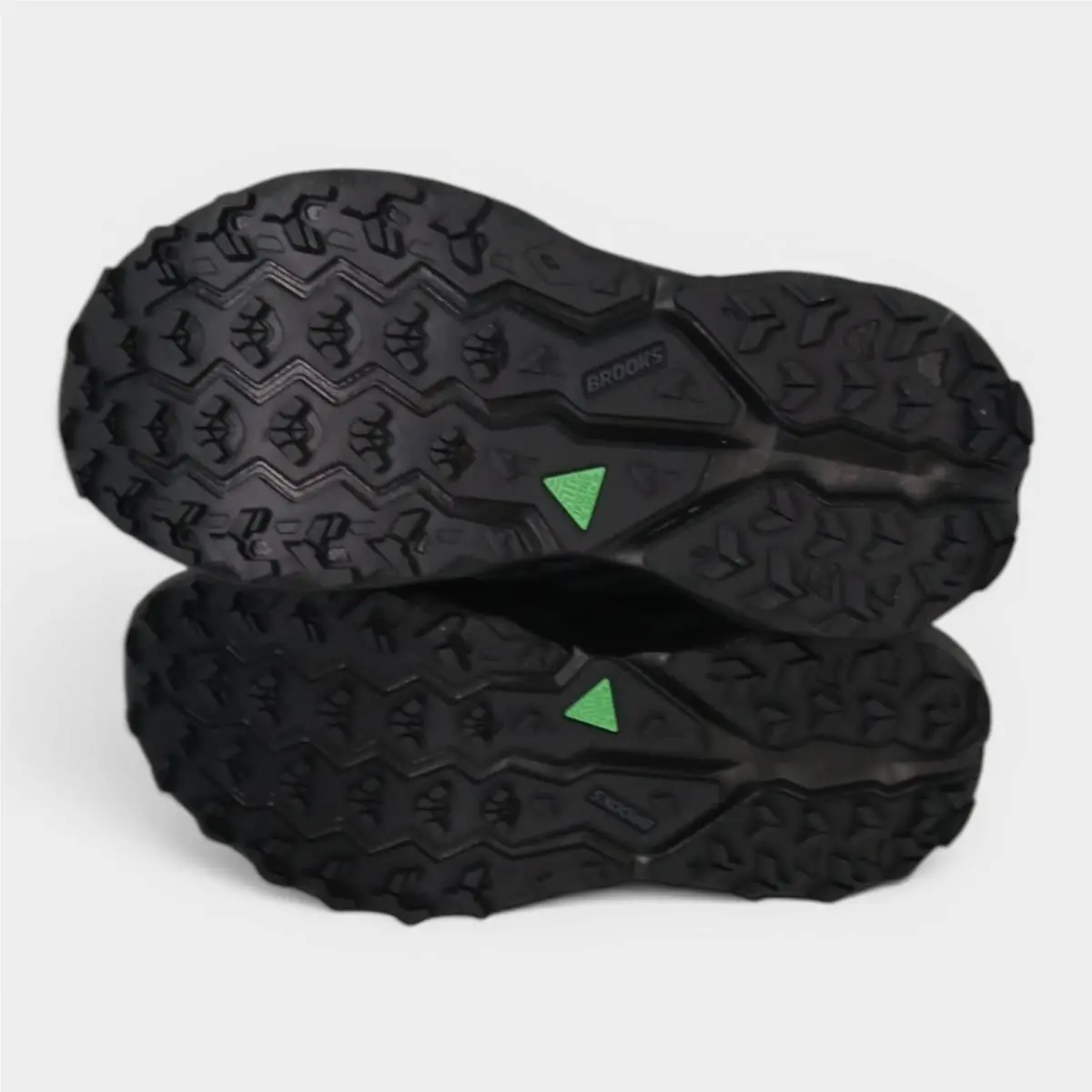 Brooks shoes - As Pictured 2