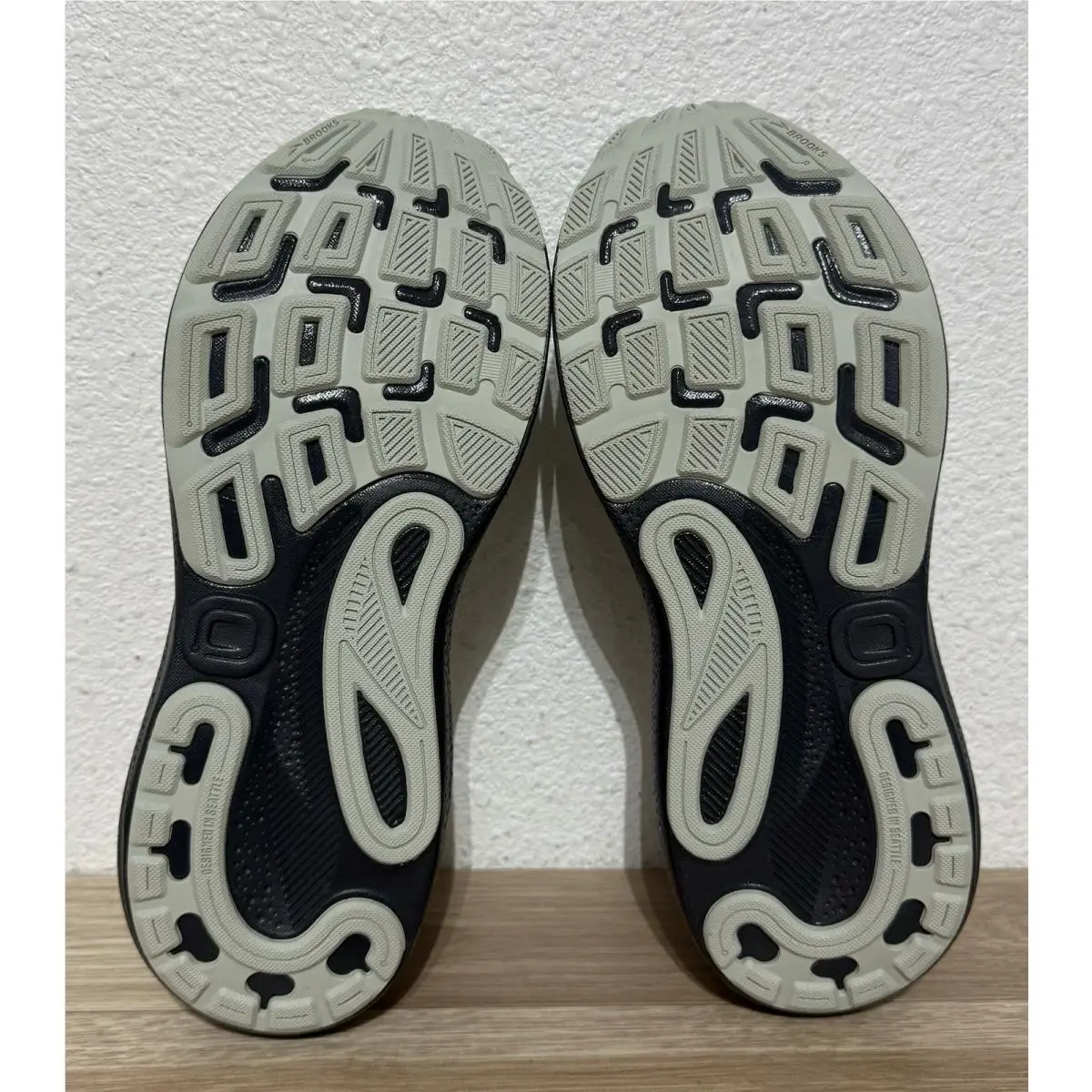 Brooks shoes - Brooks Adrenaline GTS 24 - Adrenaline GTS - 120426-1B-030 - Blue 5