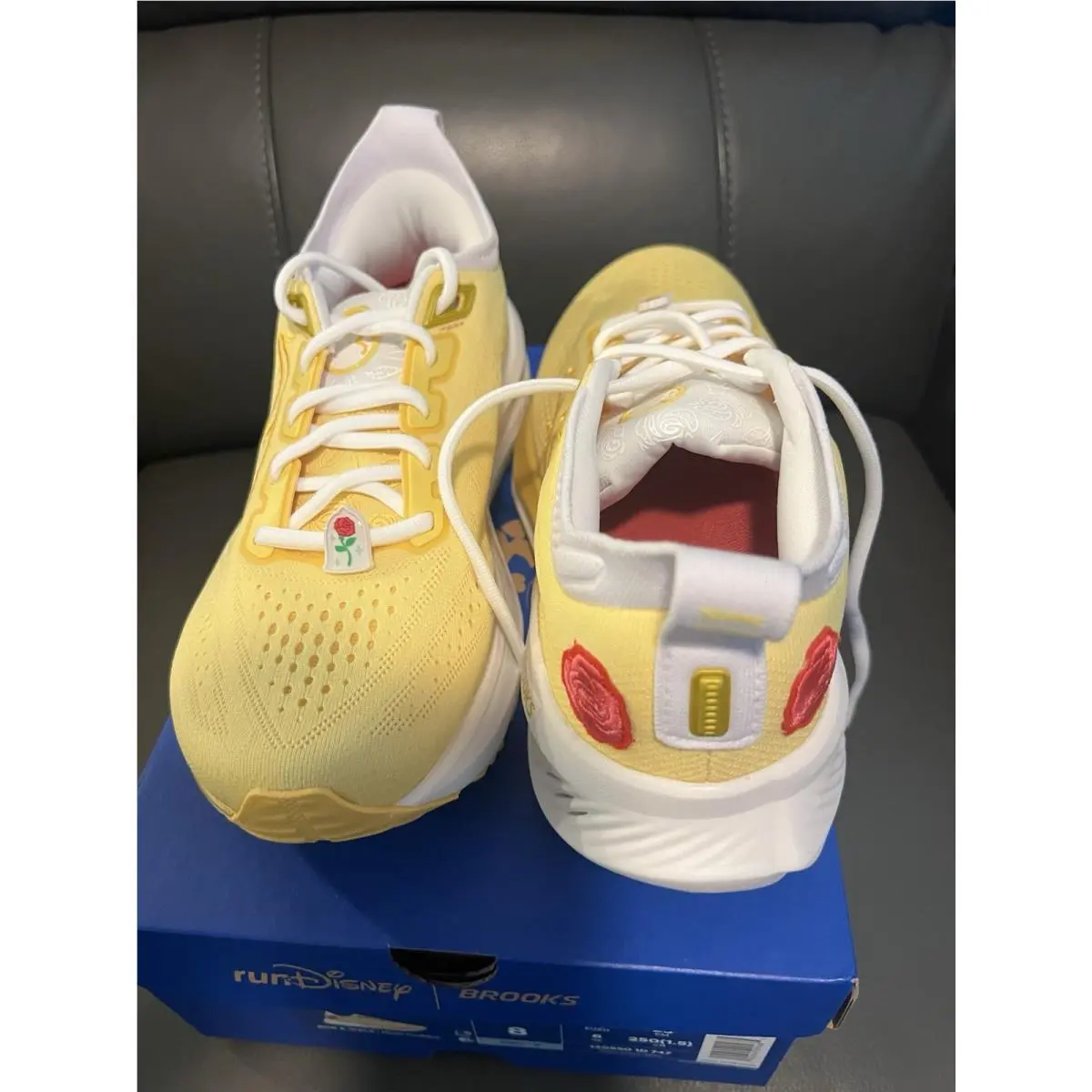 Brooks shoes - Brooks Rundisney Princess - Rundisney Princess - Yellow 0