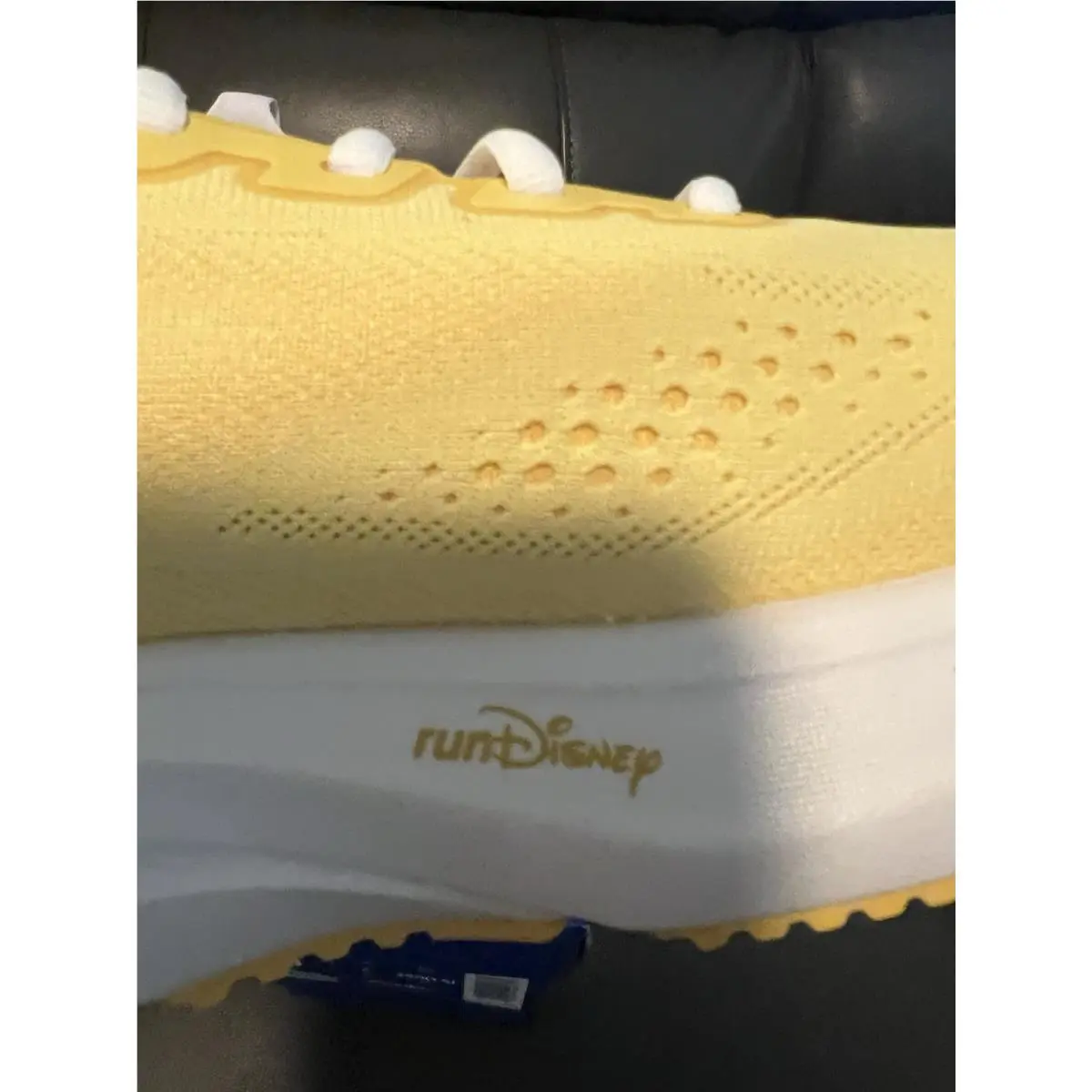 Brooks shoes - Brooks Rundisney Princess - Rundisney Princess - Yellow 3