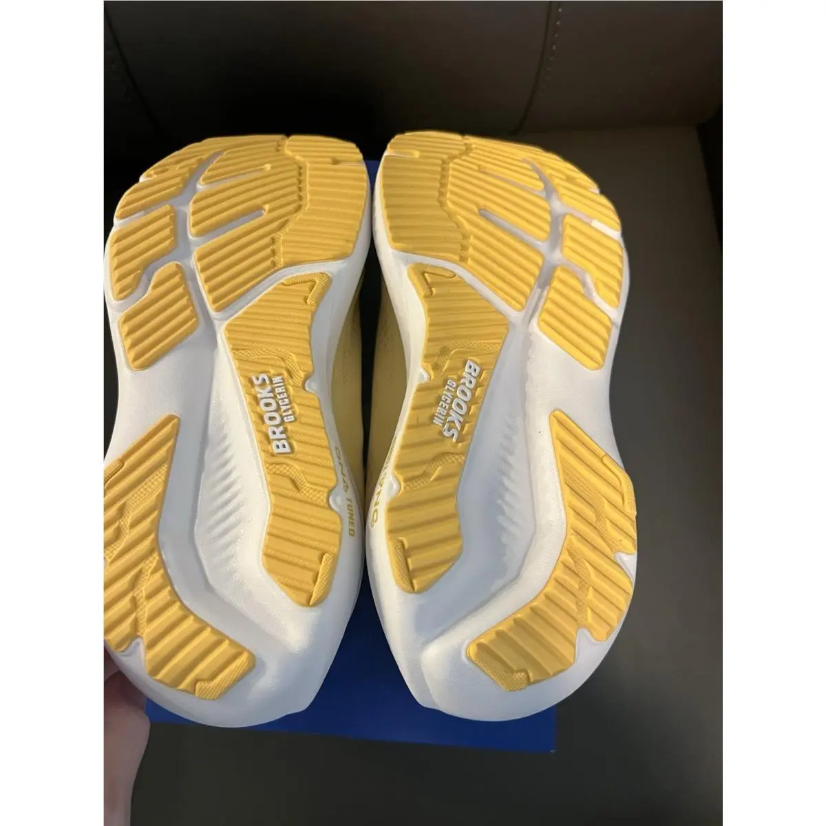 Brooks shoes - Brooks Rundisney Princess - Rundisney Princess - Yellow 6