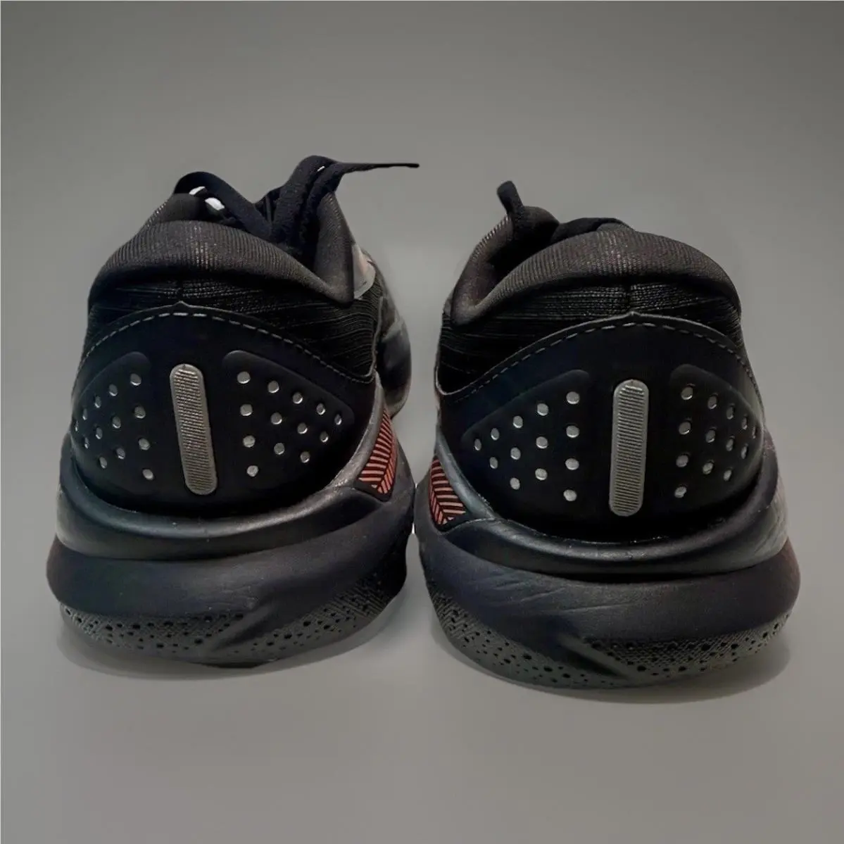 Brooks shoes - Brooks Adrenaline GTS 24 - Adrenaline GTS - 120427 1B 044 - Black/Ebony/Hot Coral 4