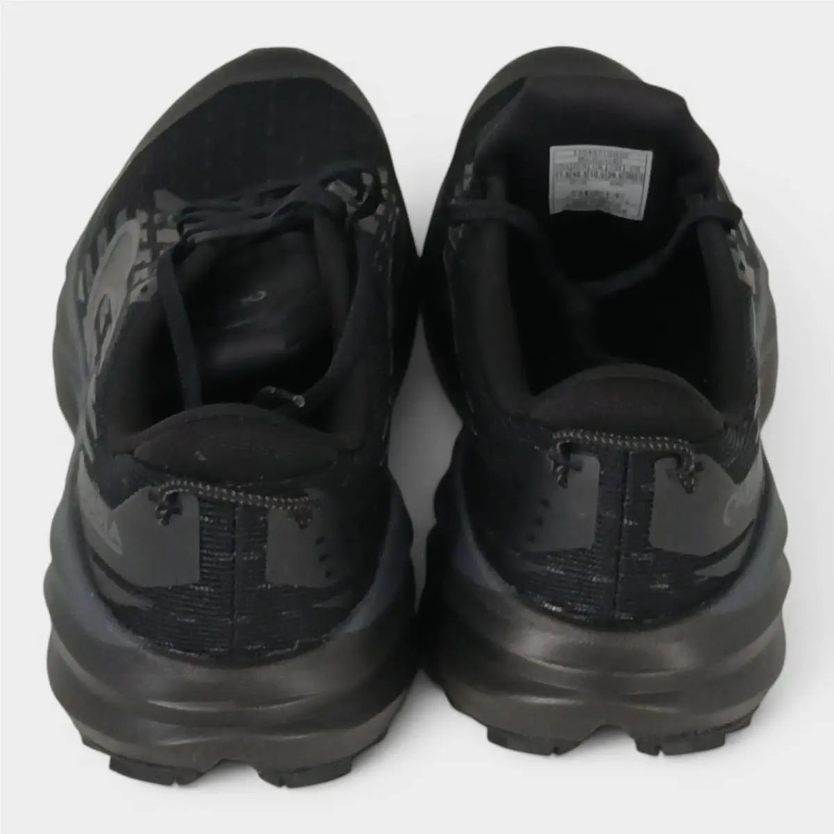Brooks shoes - As Pictured 1