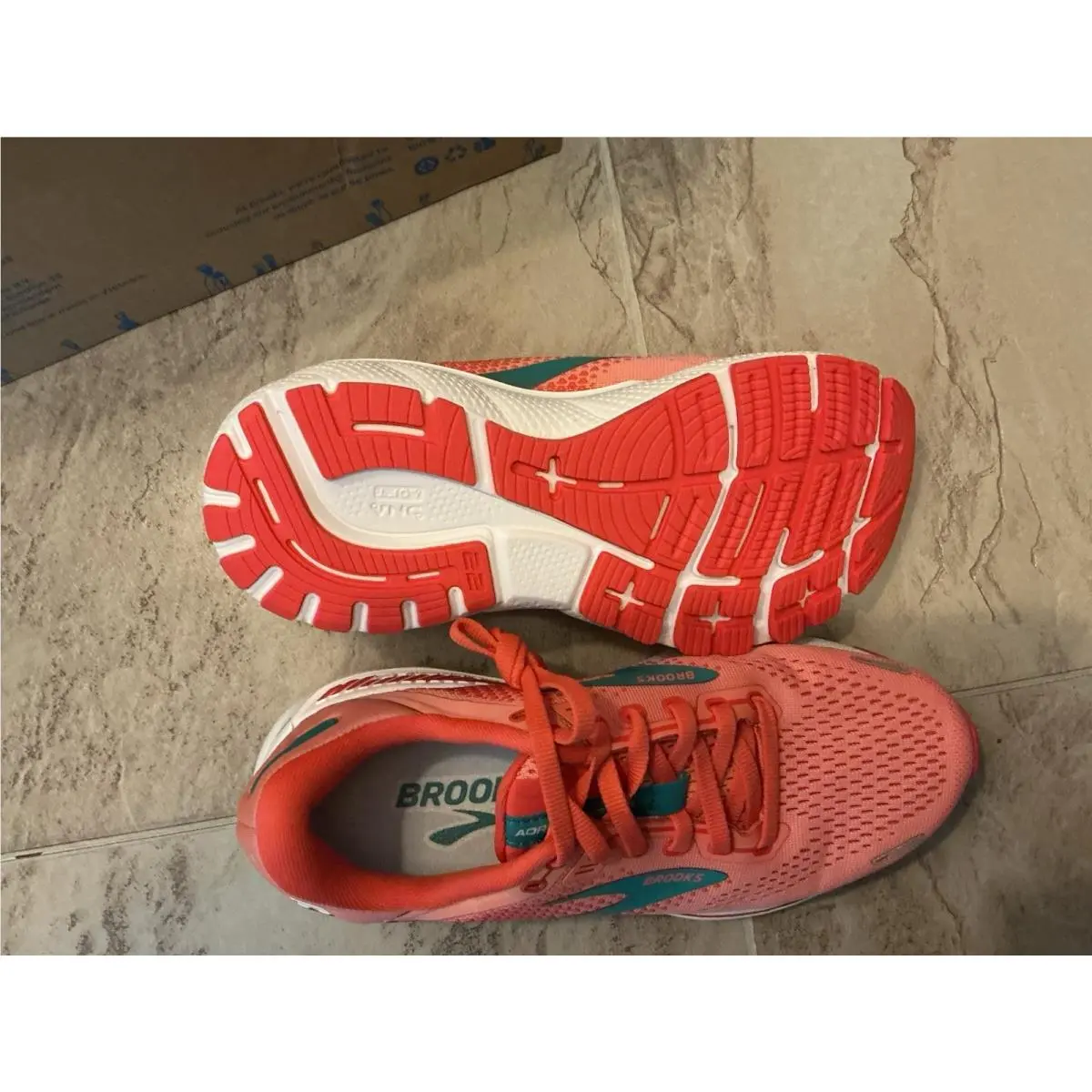 Brooks shoes - Brooks Adrenaline GTS 22 - Adrenaline GTS - Orange 2