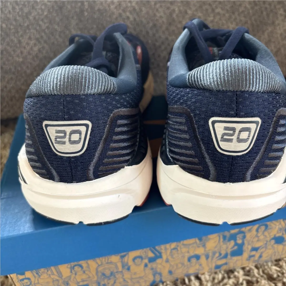 Brooks shoes - Brooks Beast 20 - Beast - 110327 2E 480 - Blue (UPC: 0195394227345) 3