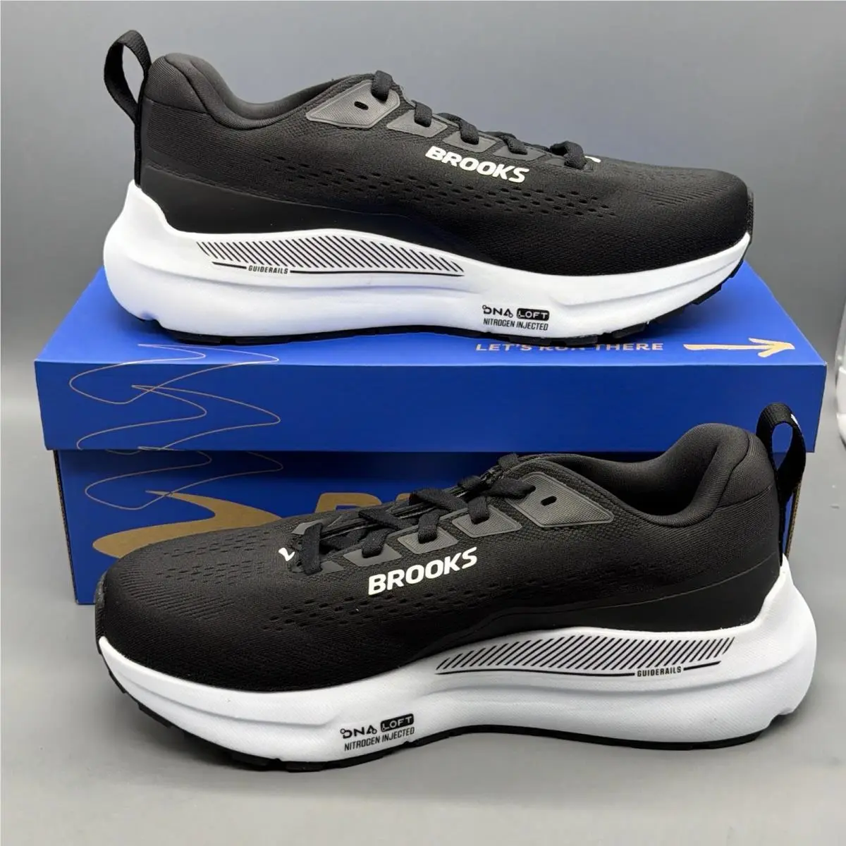 Brooks shoes - Brooks Ariel GTS 26 - Ariel GTS - 1204441D090 - Black (UPC: 0195394754186) 1