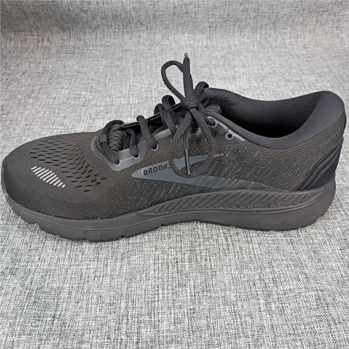 Brooks shoes - Brooks Addiction - Addiction - 110365 1D 020 - Black 8