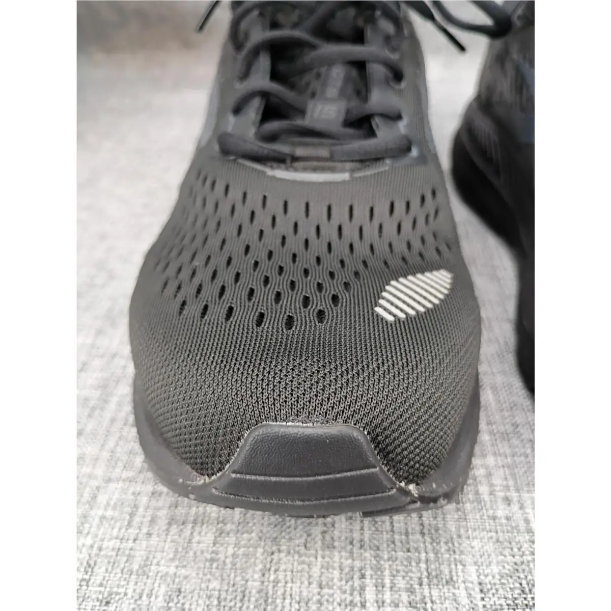 Brooks shoes - Brooks Addiction - Addiction - 110365 1D 020 - Black 15