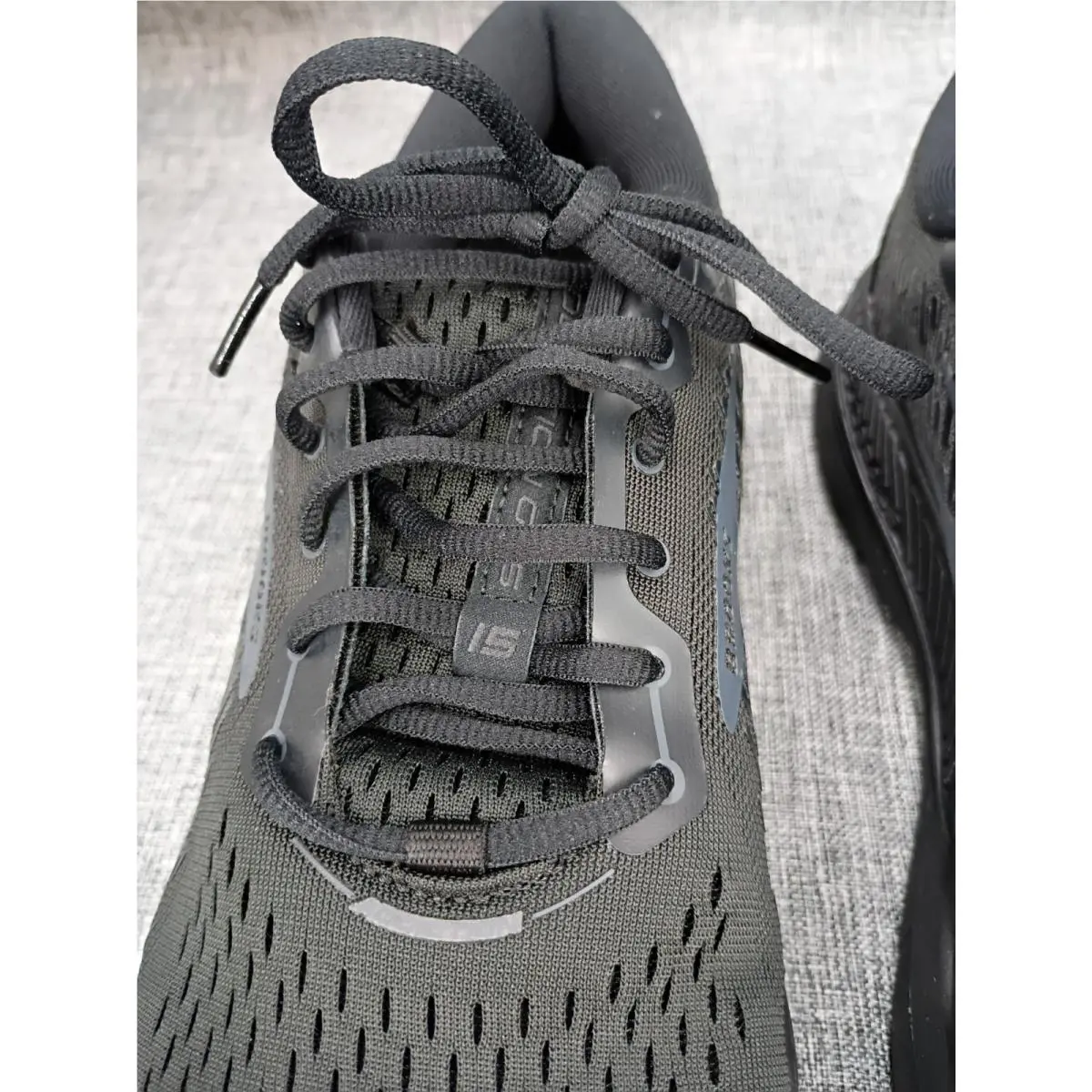 Brooks shoes - Brooks Addiction - Addiction - 110365 1D 020 - Black 17