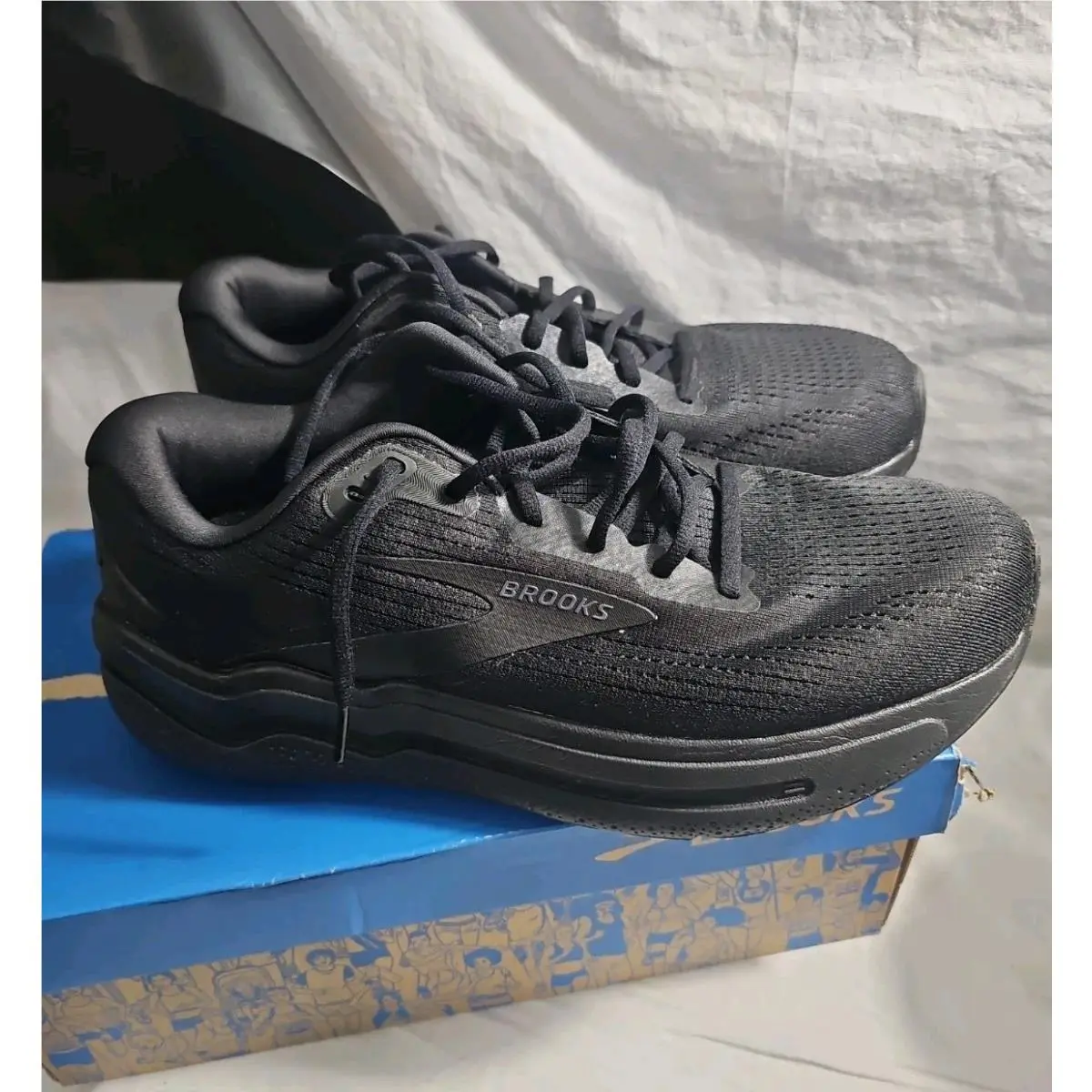 Brooks Ghost Max 2 Running Shoes Black Cushioned Road Sneakers Men’s SZ 10
