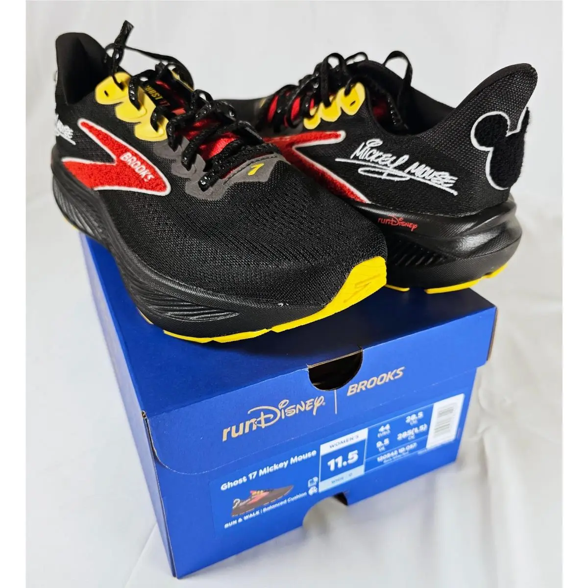 Women 11.5 Wide Brooks X Run Disney Ghost 17 Mickey Mouse 2026 Black 2E