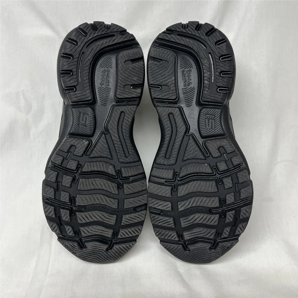 Brooks shoes - Brooks Ghost 15 - Ghost - 120380-1D-020 - Black (UPC: 195394145038) 7