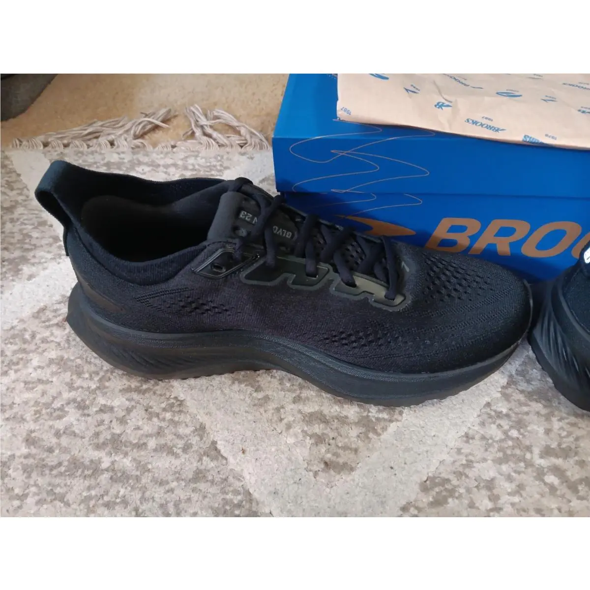 Brooks shoes - Brooks Glycerin 23 - Glycerin - 110476 1D 020 - Black 3