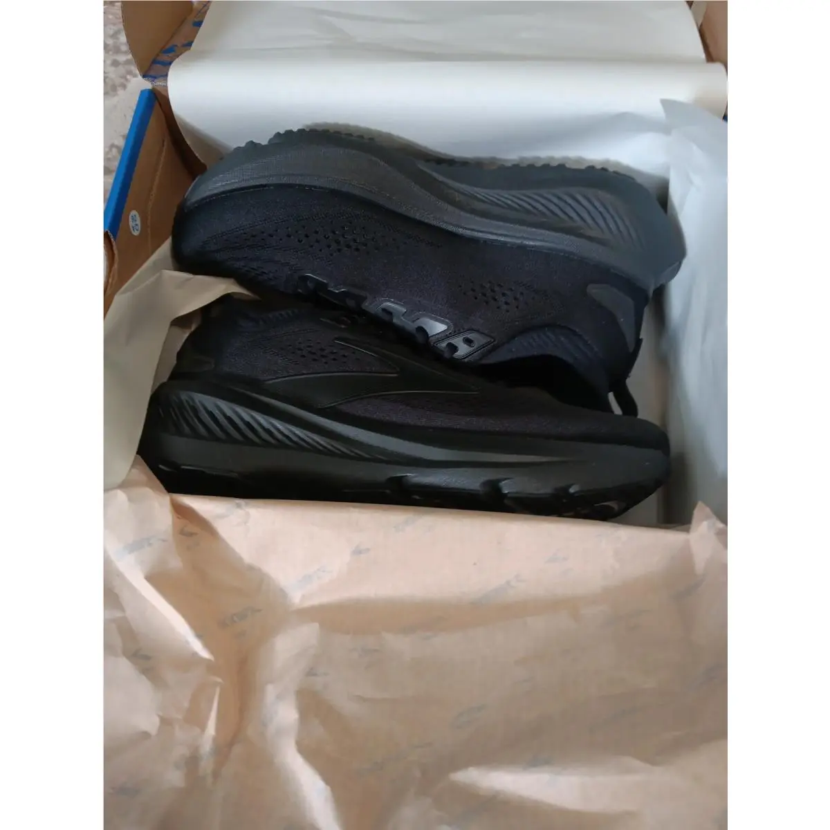 Brooks shoes - Brooks Glycerin 23 - Glycerin - 110476 1D 020 - Black 0