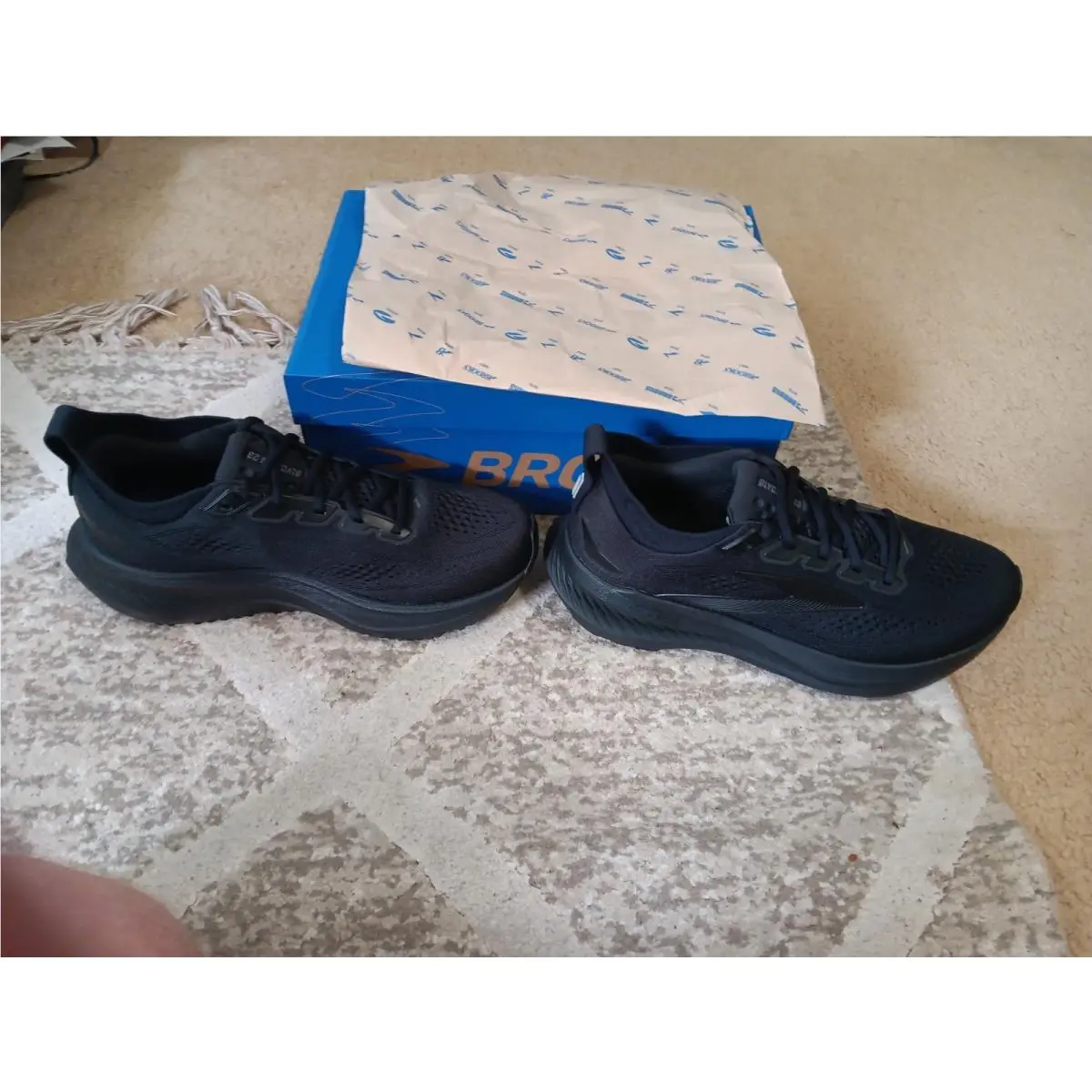 Brooks shoes - Brooks Glycerin 23 - Glycerin - 110476 1D 020 - Black 2