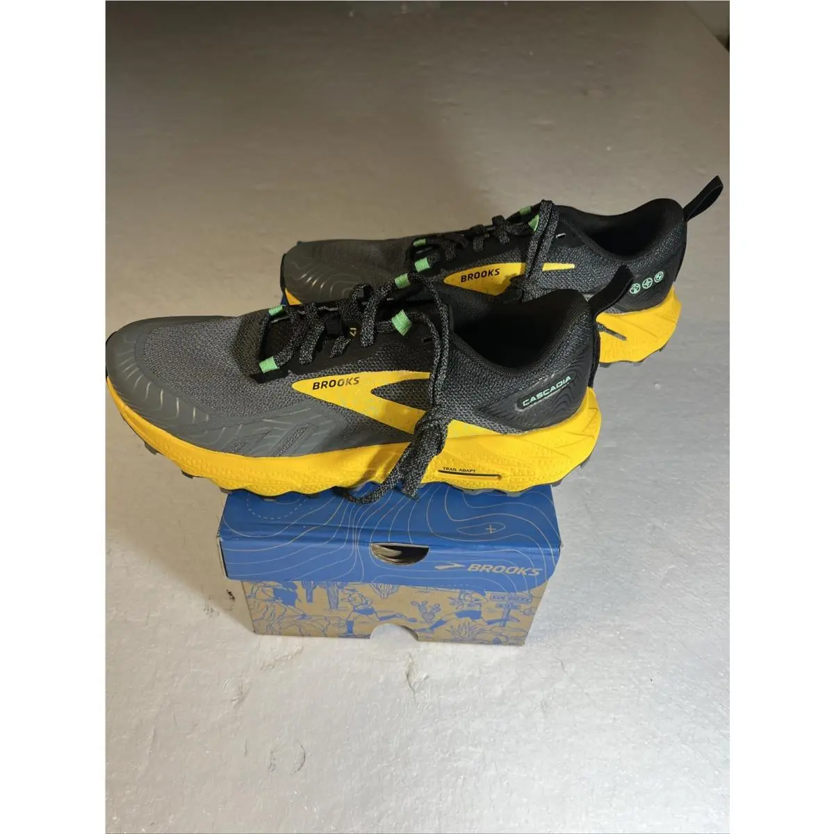 Brooks shoes - Brooks Cascadia 17 - Cascadia - 110403-1D-333 - Gray 4