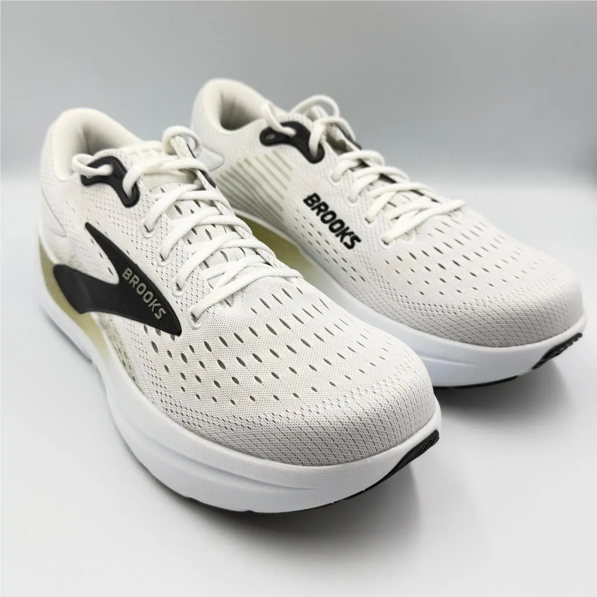 Brooks shoes - Ghost Max 3 - Ghost Max - 110464 1D 162 - White (UPC: 195394692945) 9