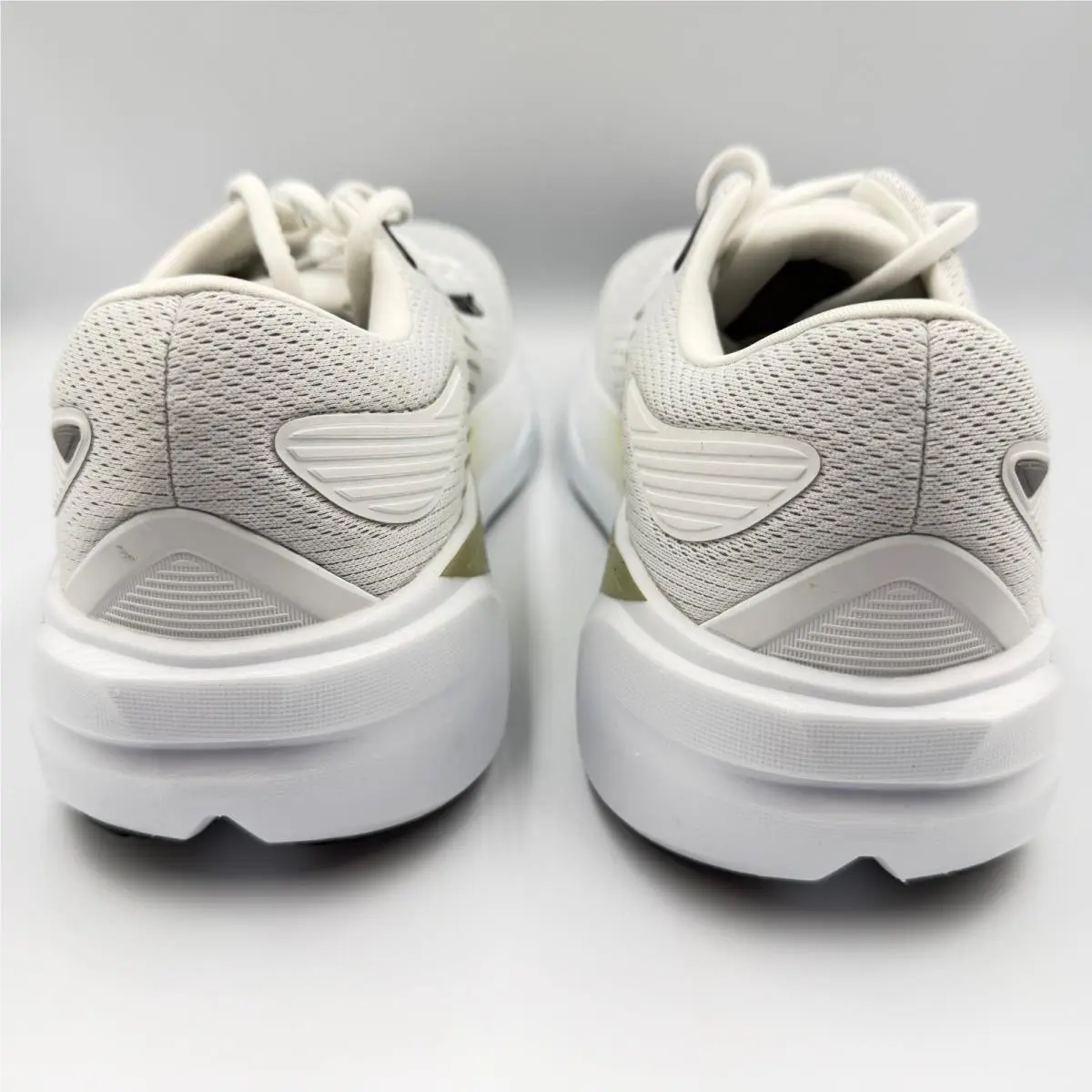 Brooks shoes - Ghost Max 3 - Ghost Max - 110464 1D 162 - White (UPC: 195394692945) 6
