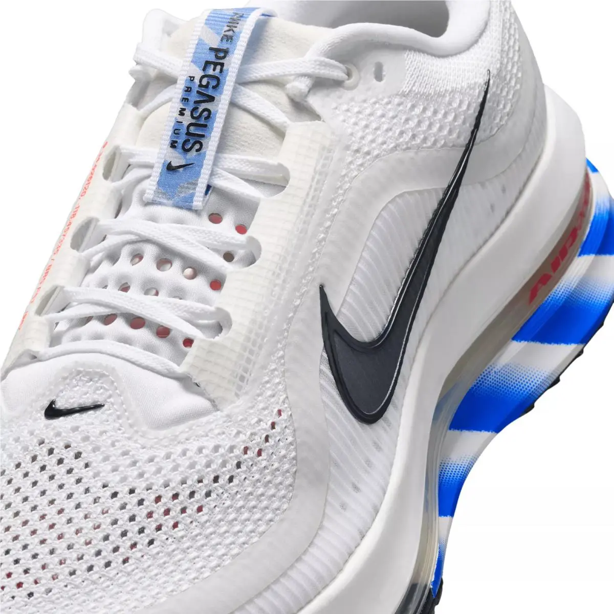 Nike shoes - White/Black/Racer Blue 19