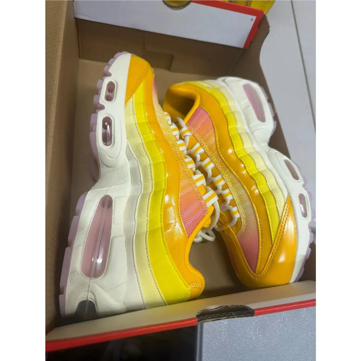 Nike shoes - Multicolor 2