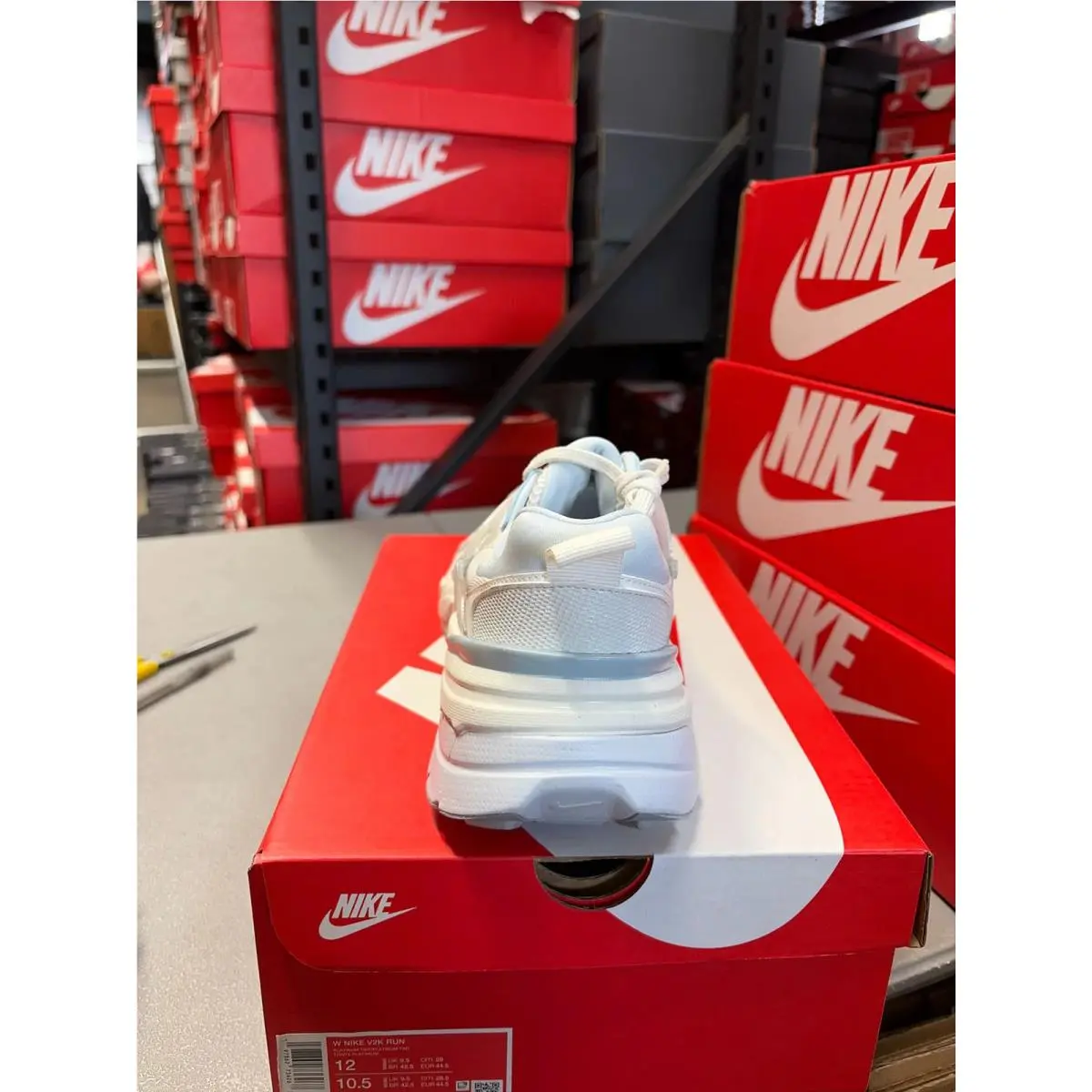 Nike shoes - Multicolor 2