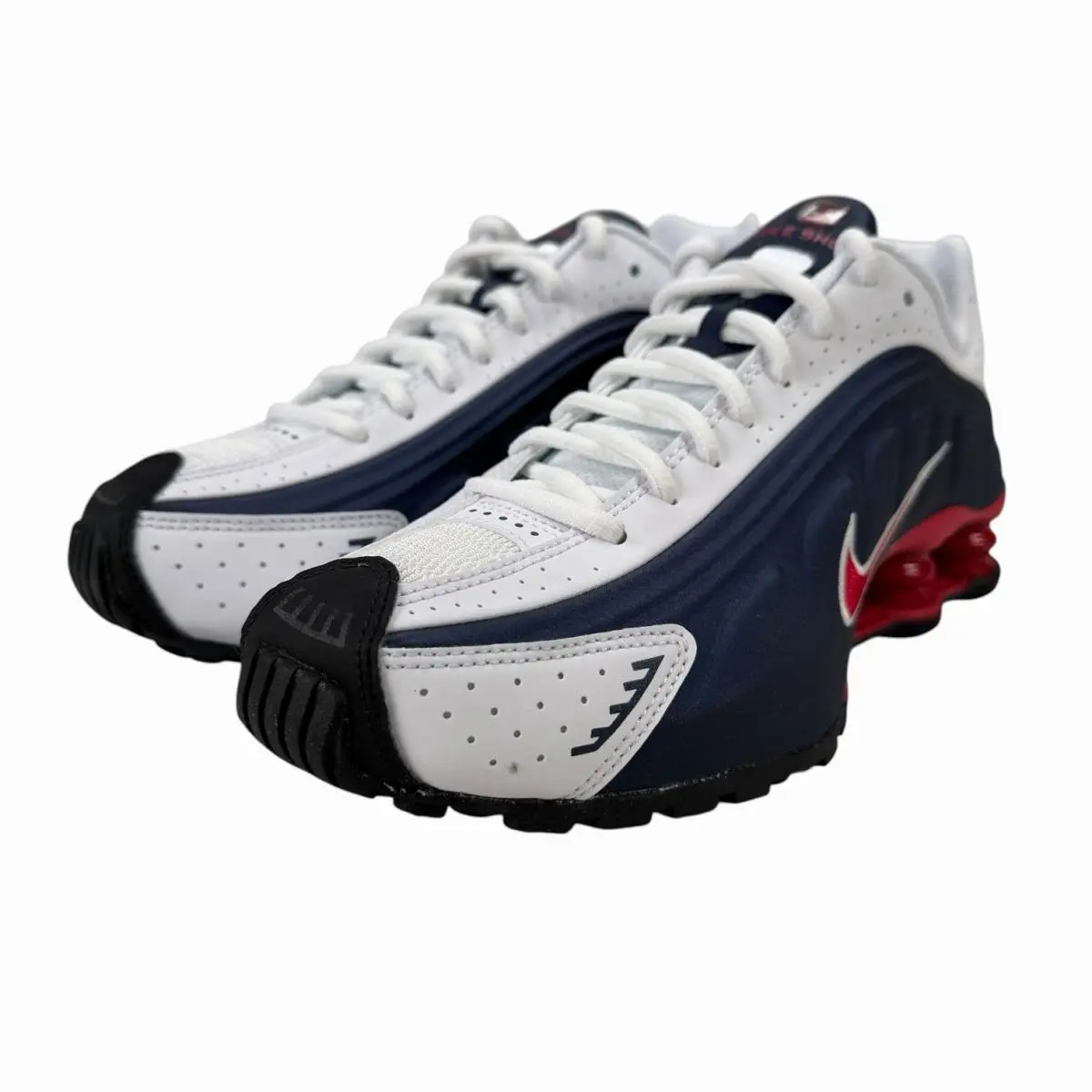 Nike shoes - White 4