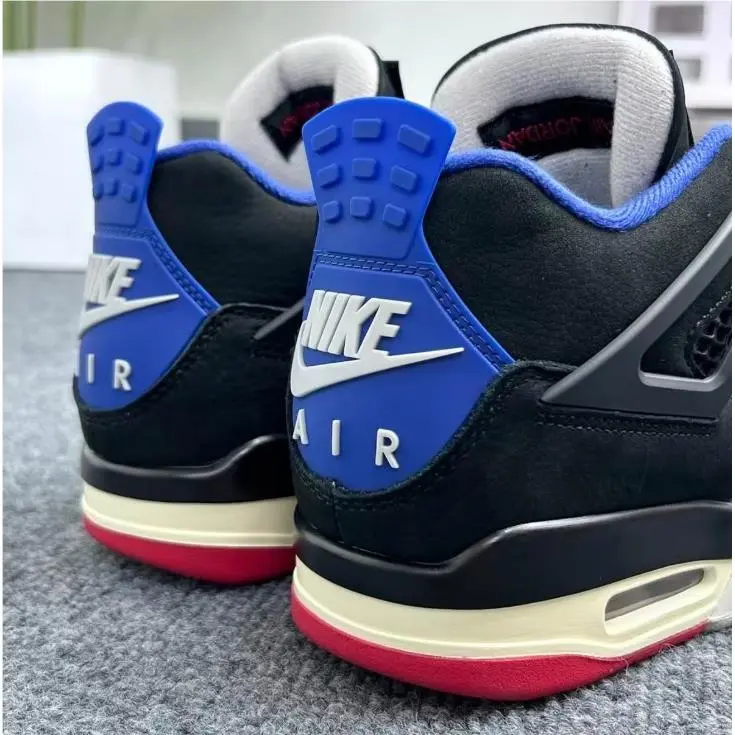 Nike shoes - White/Blue 4