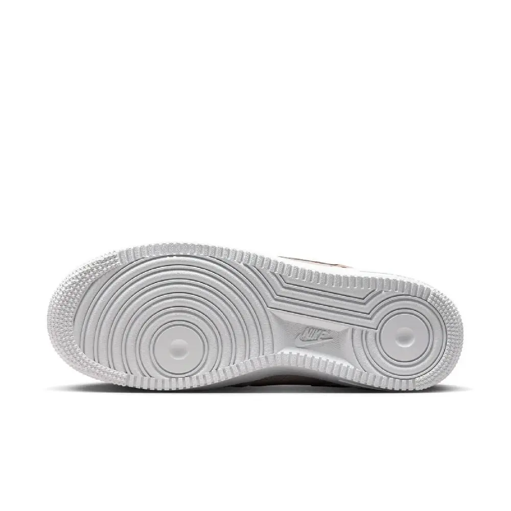 Nike shoes - IM6533 602 - IM6533 602 - Silt Red/Malt-White 4