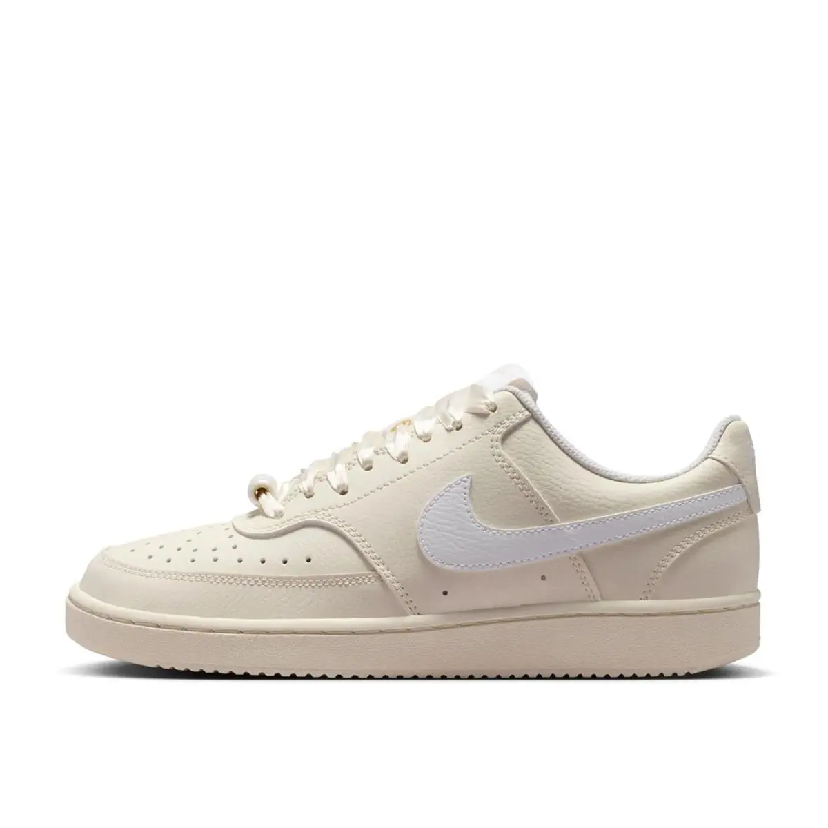 Nike shoes - Chalk White 12