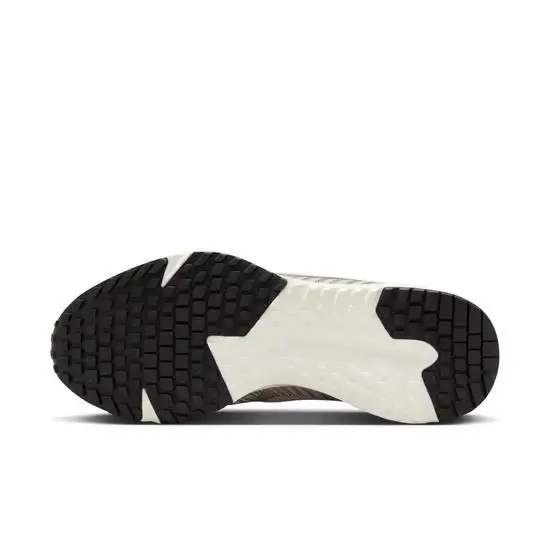 Nike shoes - NIKE Run Defy - Run Defy - HM9593-100 - Brown 5