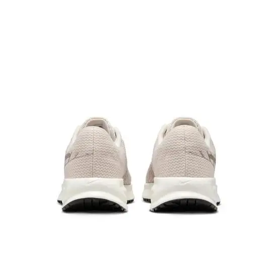 Nike shoes - NIKE Run Defy - Run Defy - HM9593-100 - Brown 11