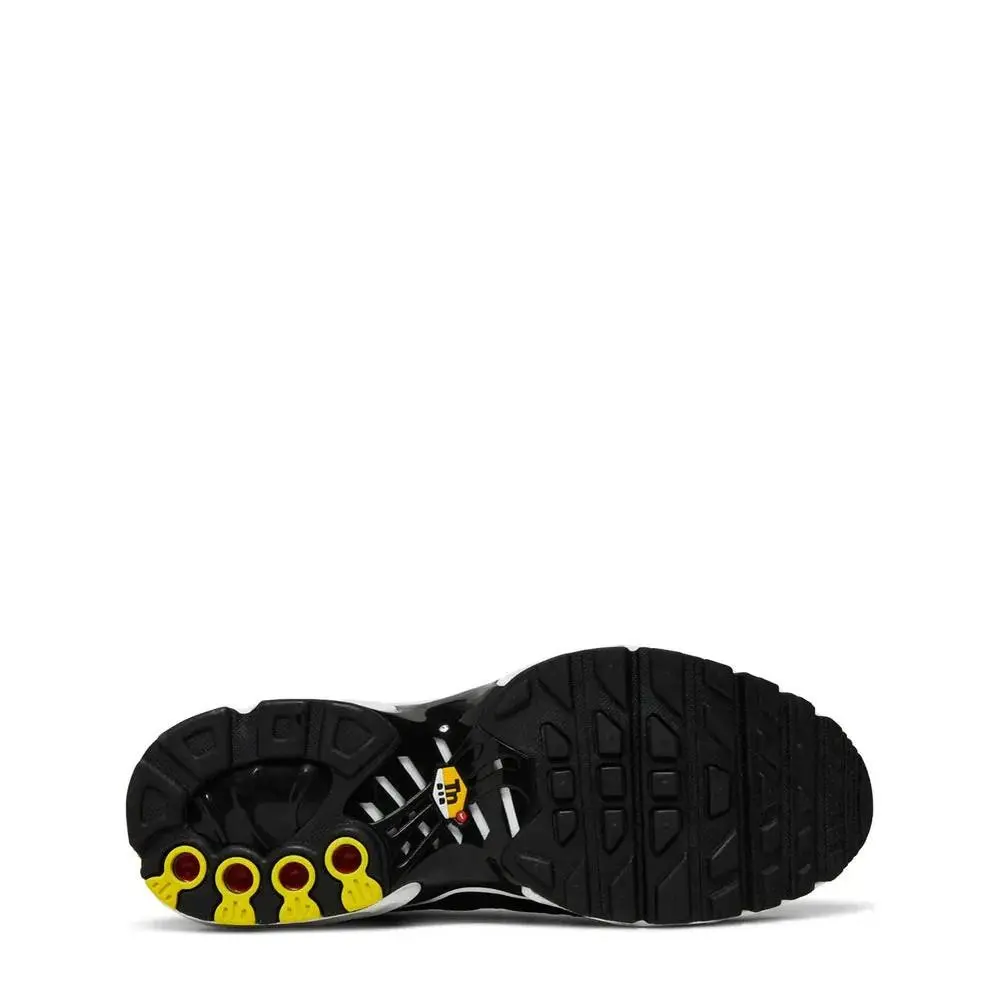 Nike shoes - Black, Red 13