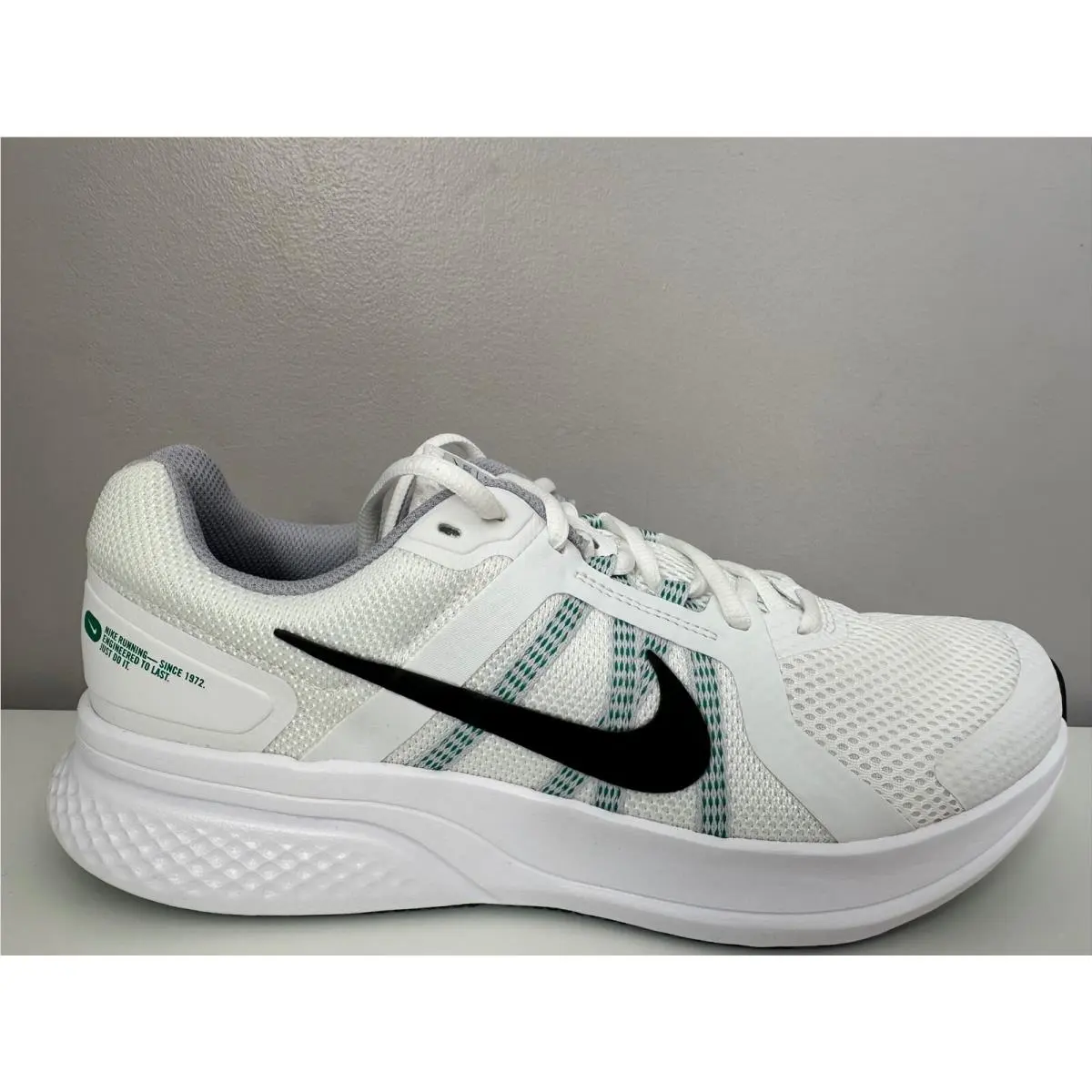 Nike Mens Swift 2 Running Shoes CU3517 100