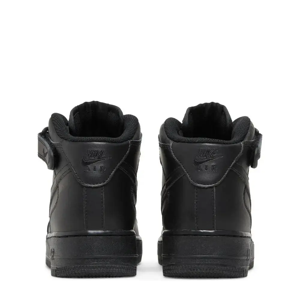 Nike shoes - Black 8