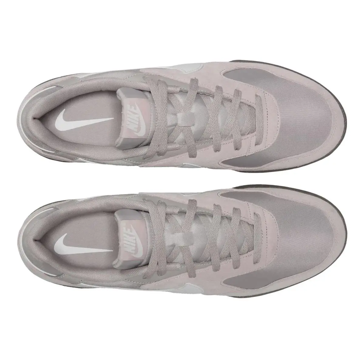 Nike shoes - Grey/White 3
