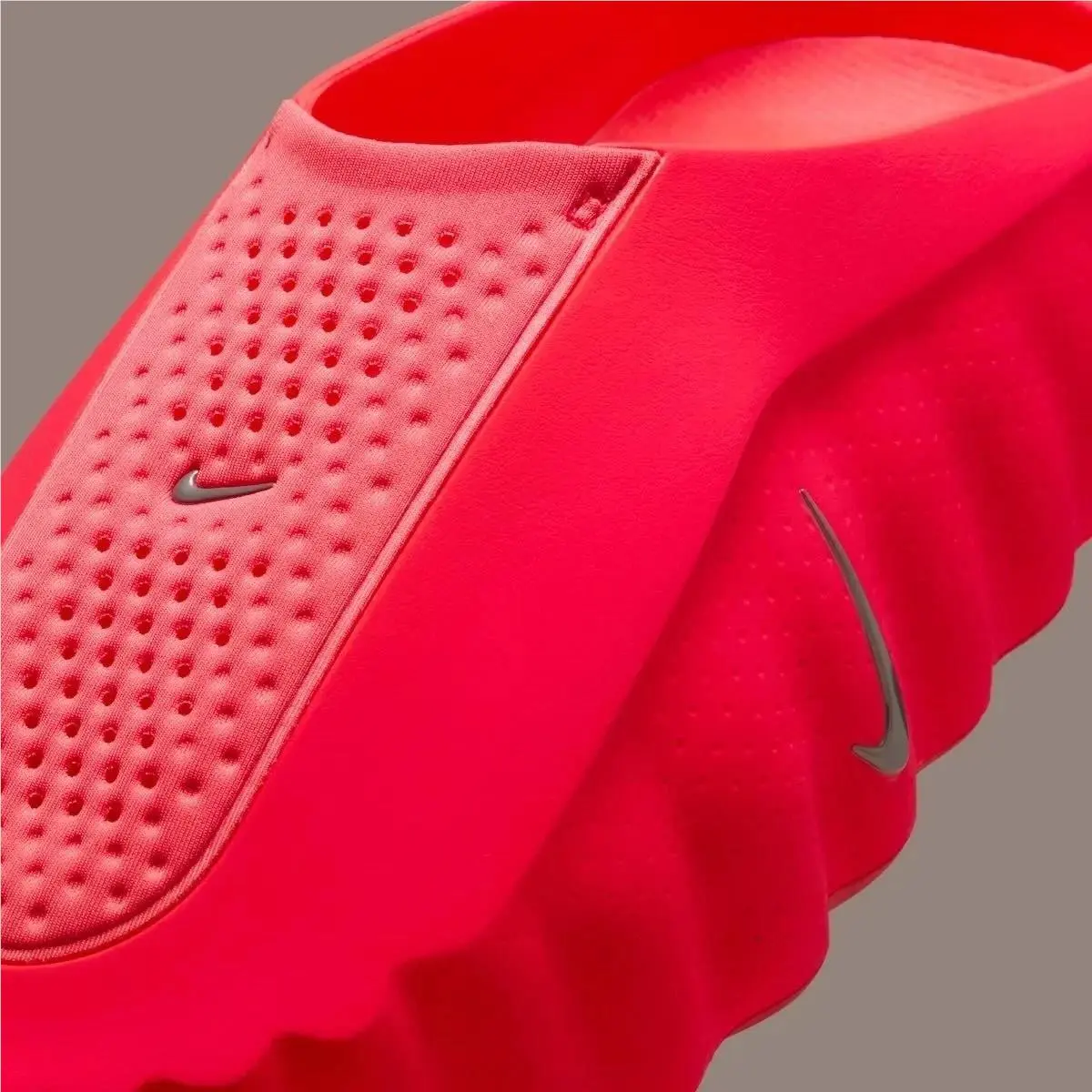 Nike shoes - Nike - Red 1
