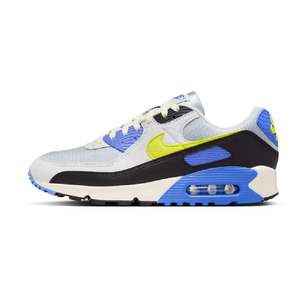Nike shoes - IU7543 025 - IU7543 025 - Photon Dust/Cyber 5