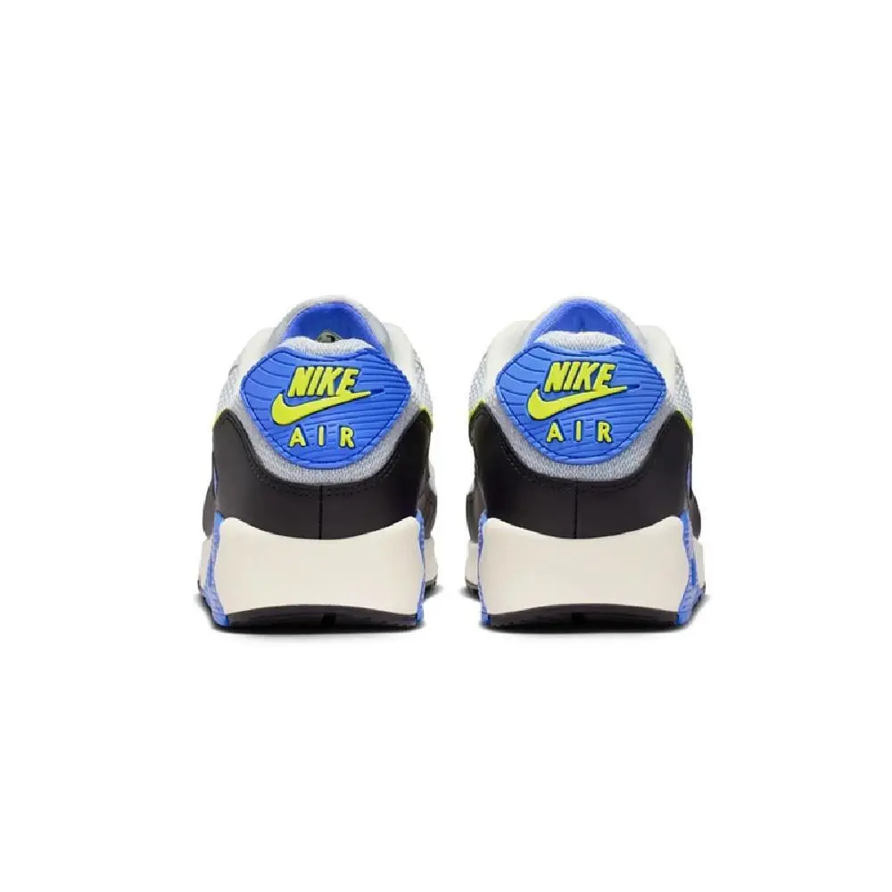 Nike shoes - IU7543 025 - IU7543 025 - Photon Dust/Cyber 7