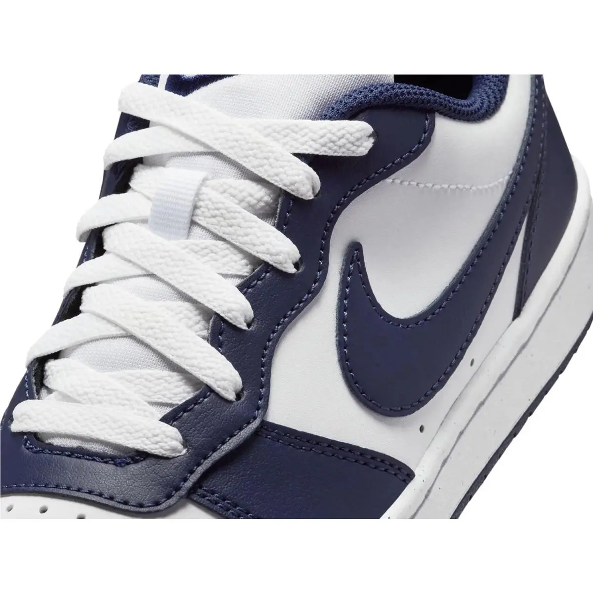 Nike shoes - White/Navy 14