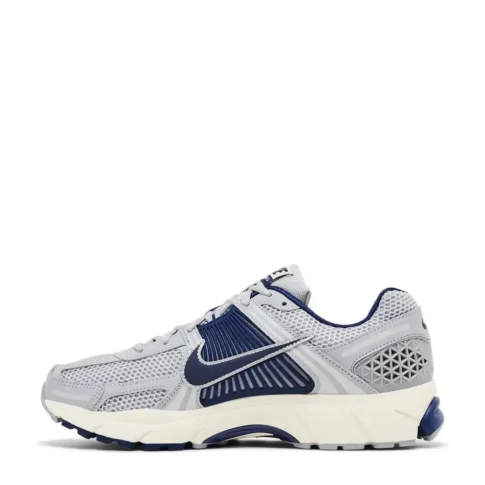 Nike shoes - FB9149003 - FB9149-003 - Silver 4