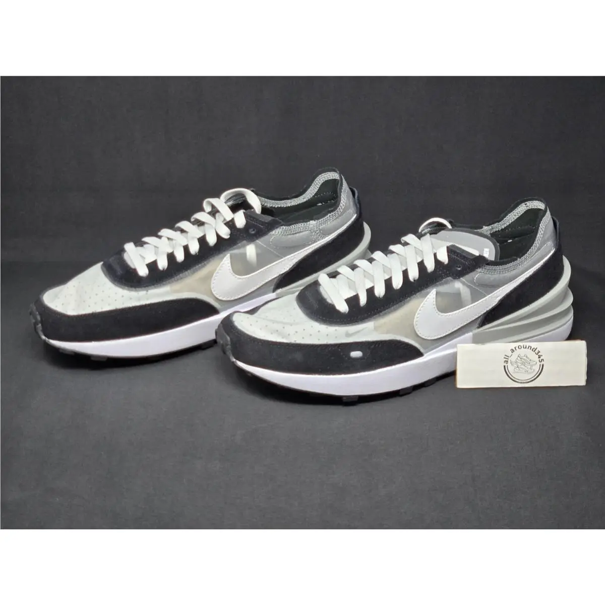 Nike Waffle One SE Mens Size 9.5 Black White Grey Fog Shoes DD8014-004 Nby