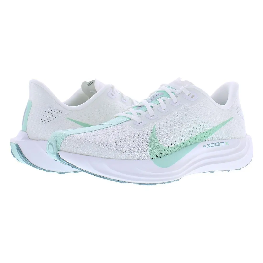 Nike shoes - White/Mint Foam/Cannon 4