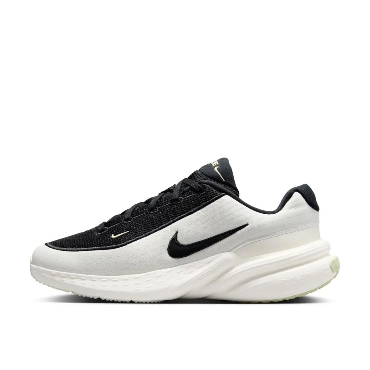 Nike shoes - Black 28