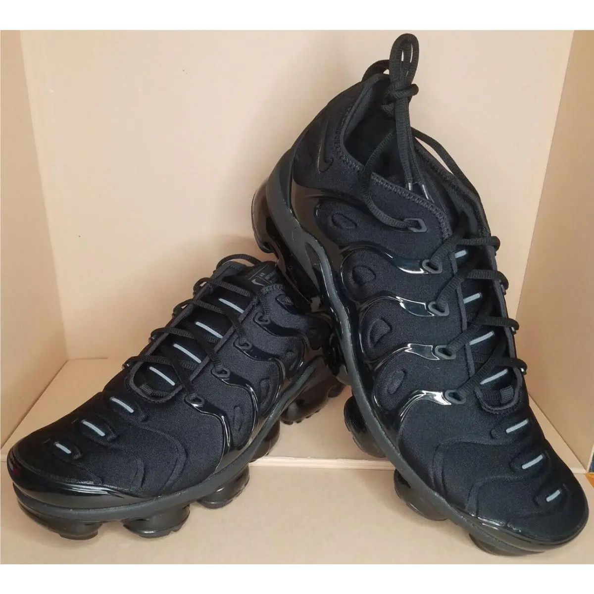 Nike shoes - Nike Air Vapormax Plus - Air Vapormax Plus - Black 0
