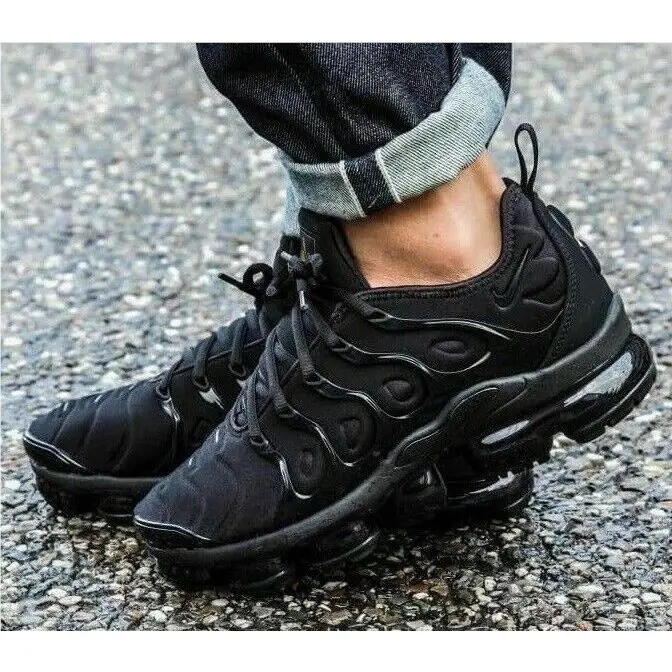 Nike shoes - Nike Air Vapormax Plus - Air Vapormax Plus - Black 2